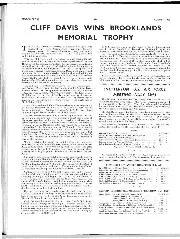 CLIFF DAVIS WINS BROOKLANDS MEMORIAL TROPHY - Left