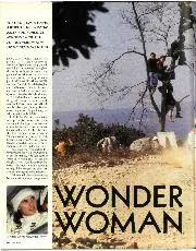Wonder woman - Left