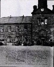 The tourist industry - Right